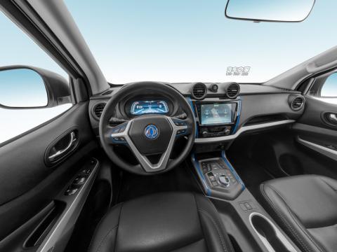 Lüks Dongfeng Rich 6 EV 4x2 Çift Taksi Kamyonet Arabalar LHD 4