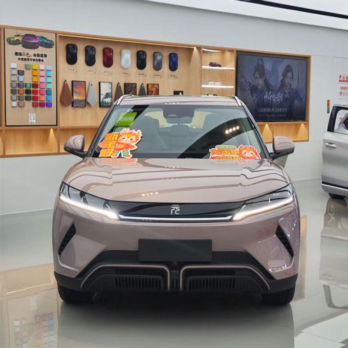 Elektrikli araba 2025 BYD Yuan yukarı Elektrikli araba 401 km menzile sahip Tam elektrikli 5